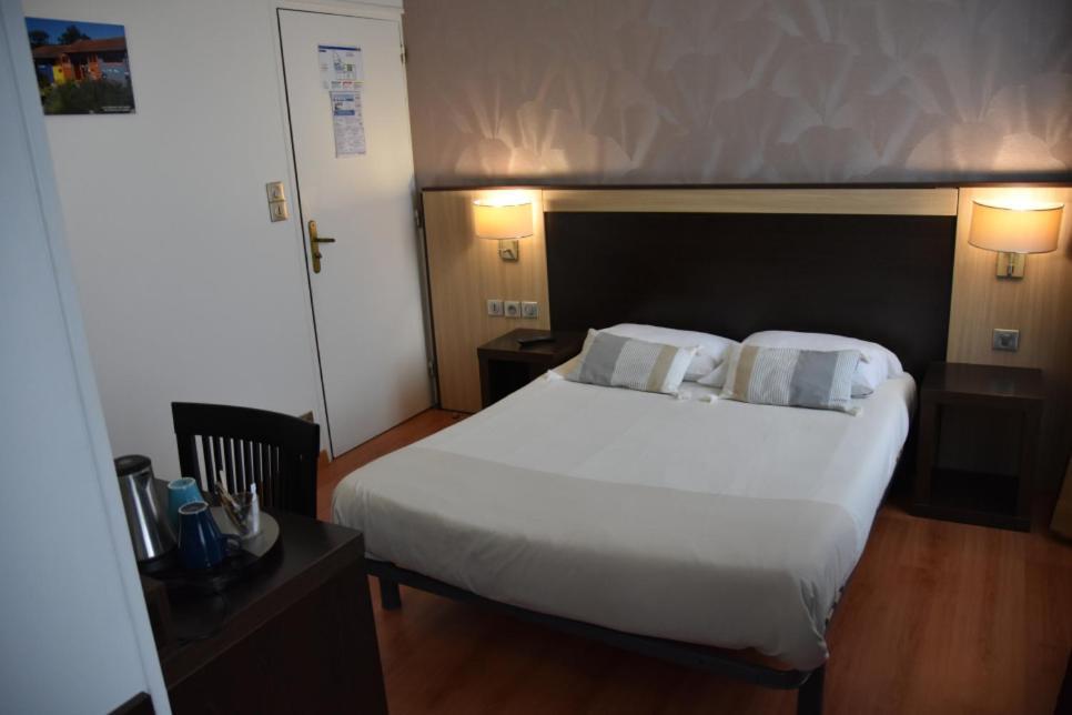 Hotel Le Coureau Saint-Trojan-les-Bains Rum bild