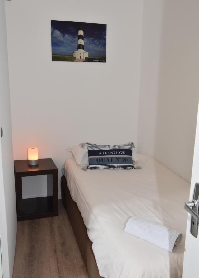 Hotel Le Coureau Saint-Trojan-les-Bains Rum bild