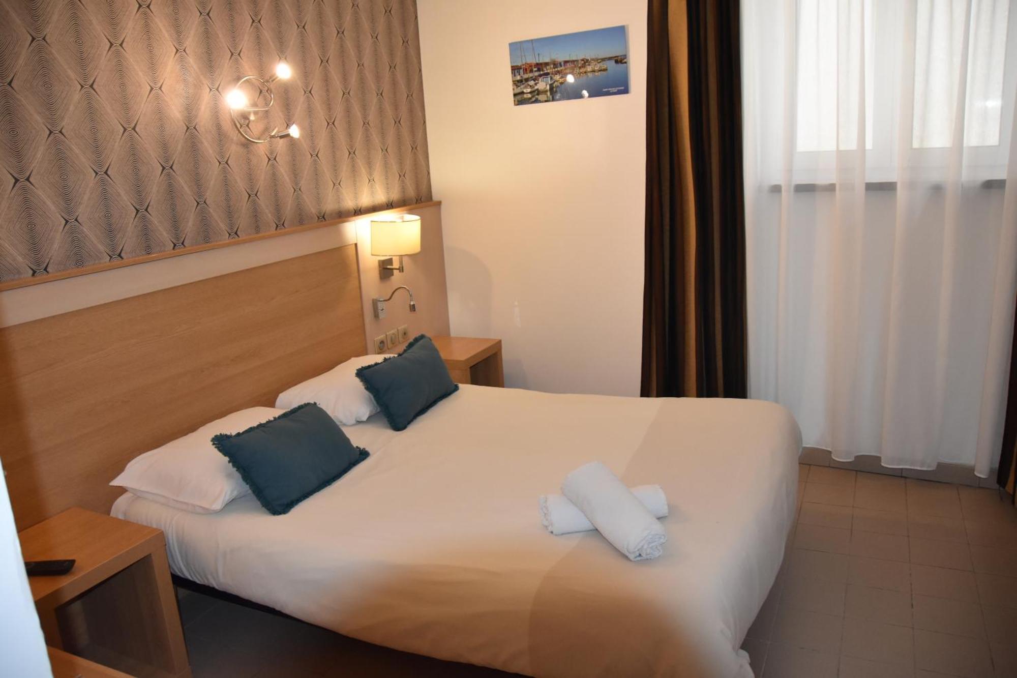 Hotel Le Coureau Saint-Trojan-les-Bains Rum bild